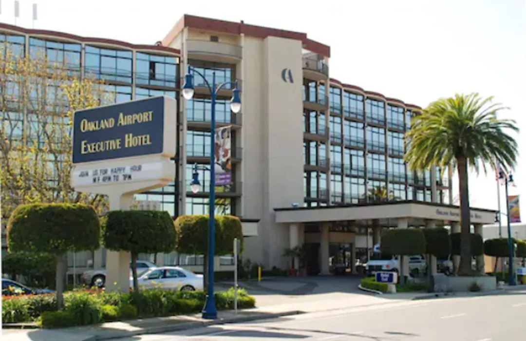 Oakland Airport Executive Hotel-1